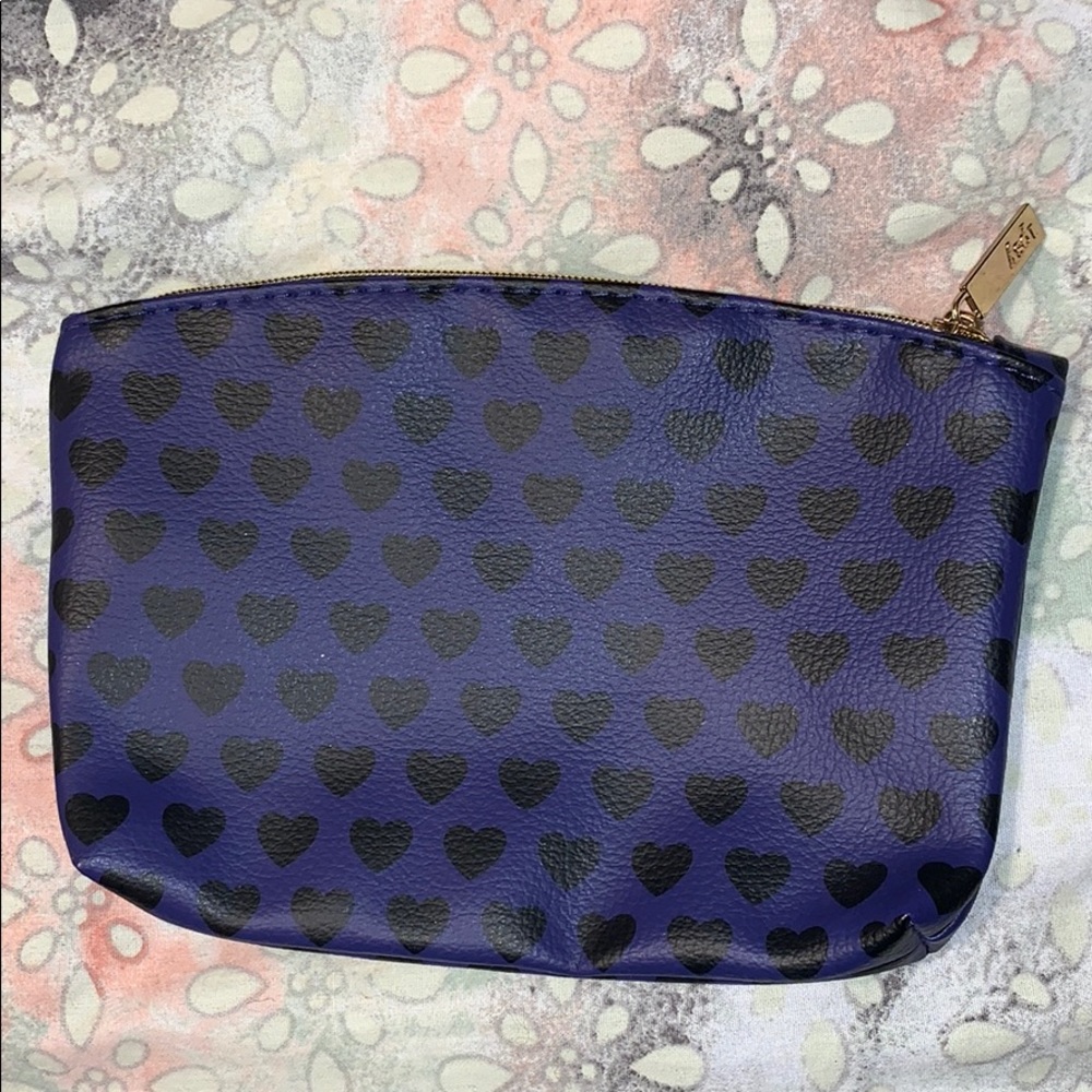 2/$10 or 5/$25 ipsy Bag ✨ Heart Print Blue Purple